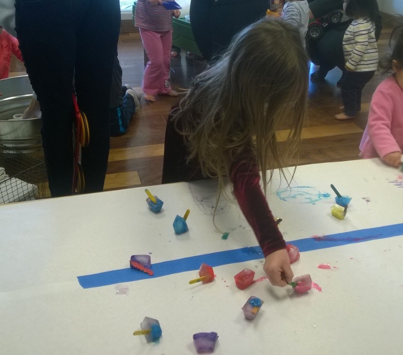 painting with ice cubes